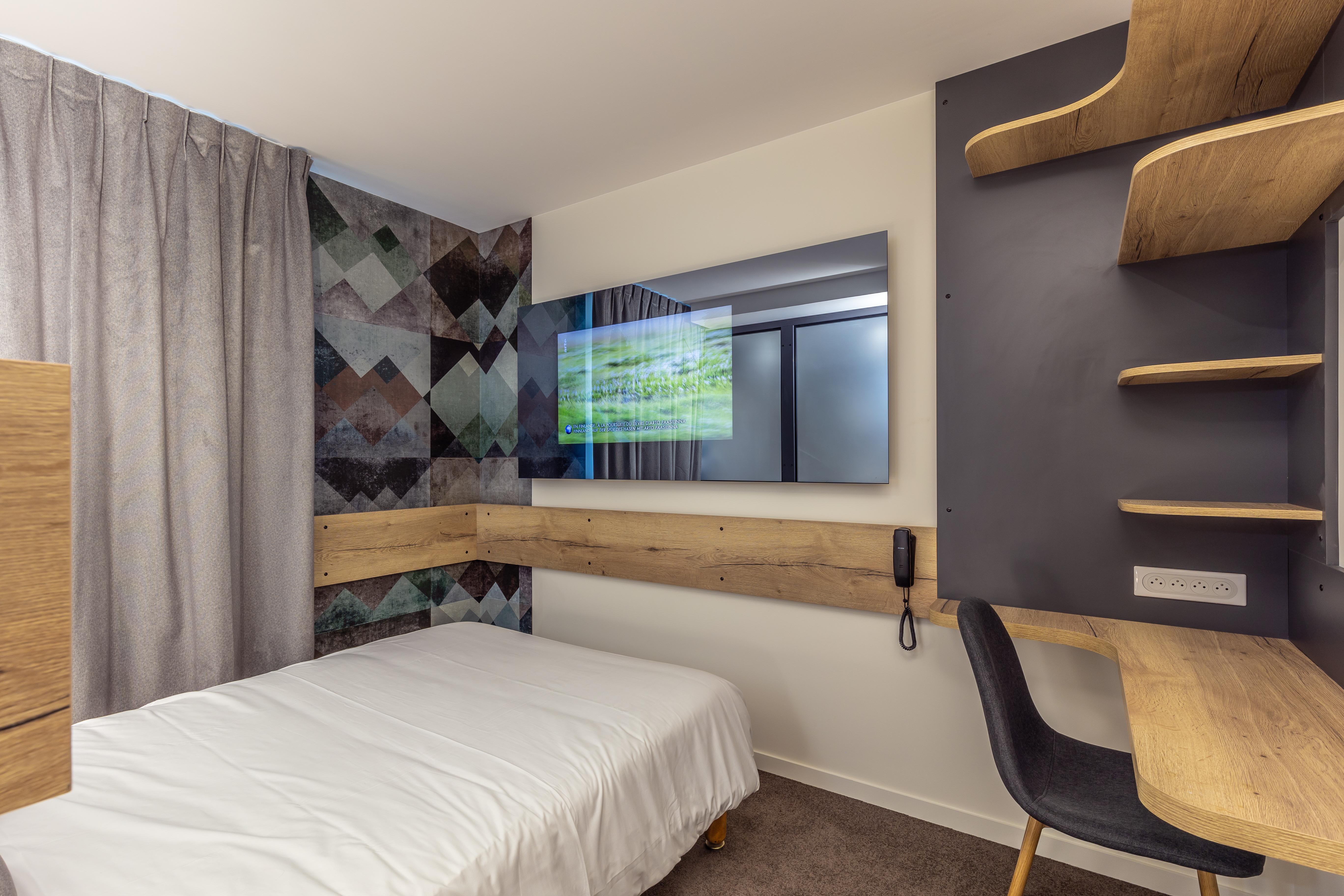 The Originals City, Hotel Helios, Roanne Nord Mably Bagian luar foto
